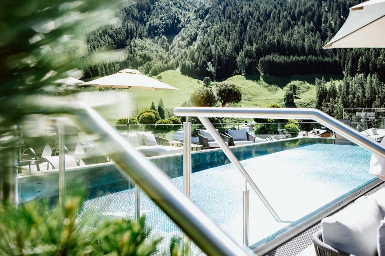 Hotel Arlmont 4 Stern Superior Sankt Anton am Arlberg Esterno foto